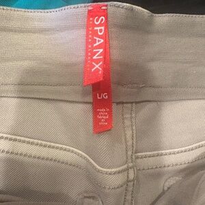 Spanx Stretch Twill Short L